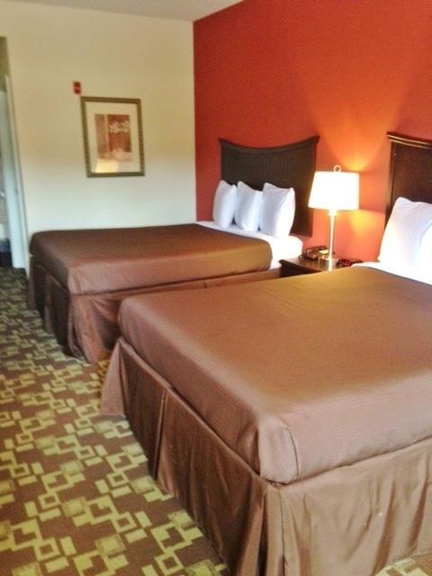 Americas Best Value Inn Byhalia Δωμάτιο φωτογραφία