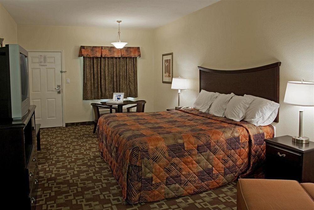 Americas Best Value Inn Byhalia Δωμάτιο φωτογραφία